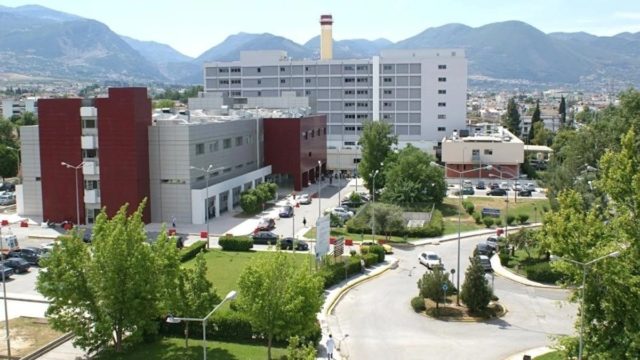 Κορωνοϊός – Πάτρα: Σε κρίσιμη κατάσταση σε ΜΕΘ 32χρονη που γέννησε πρόωρα