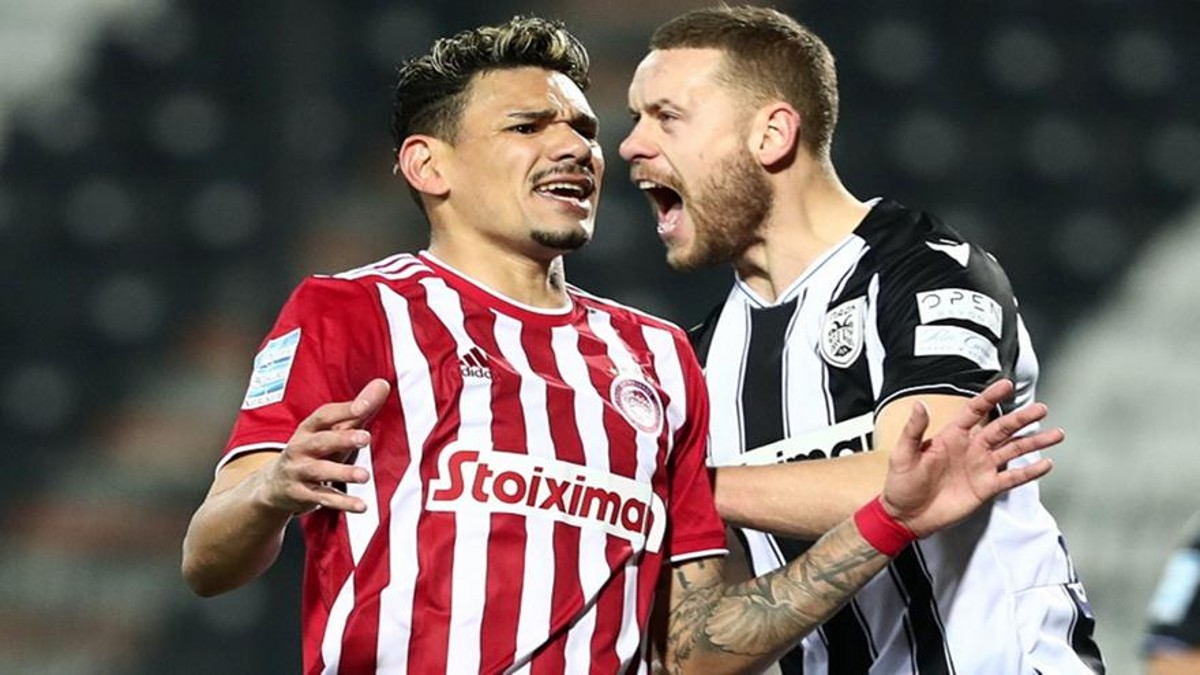 Super League: Άναψε… κόκκινο στον ΠΑΟΚ ο Ολυμπιακός!