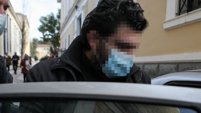 Βιασμός ανήλικης στα Πατήσια:  «Έλεγε να τον βλέπω σαν πατέρα μου» – Τη βίαζε μέσα στην εκκλησία
