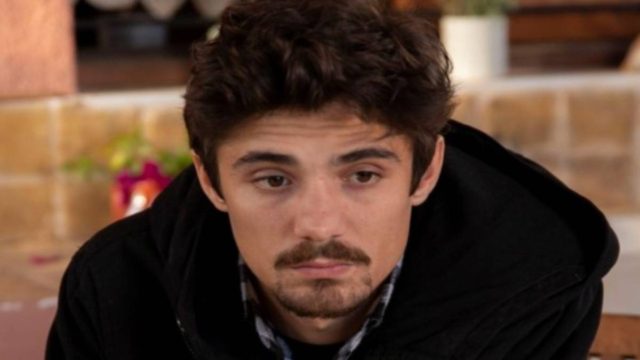 «Σασμός»: Mετά τη δολοφονία το «θαύμα» – Το viral βίντεο με τον Πετρή μέσα από το ασθενοφόρο
