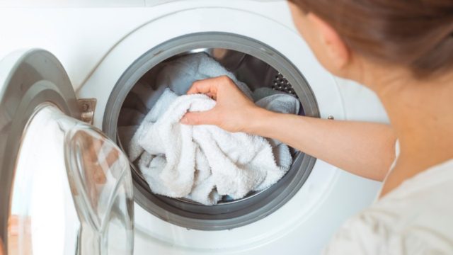Πώς να βάζεις πλυντήριο σωστά; Τι πρέπει να κάνεις ακριβώς;