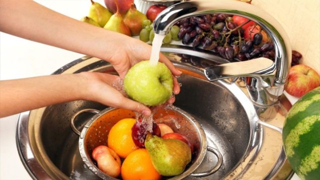 Για αποτελεσματικό πλύσιμο των φρούτων και των λαχανικών μία είναι η λύση