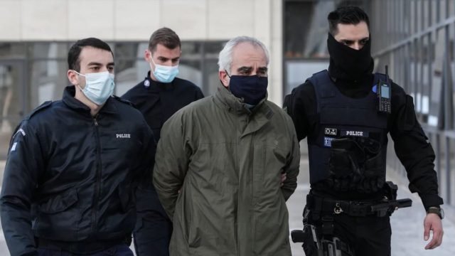 Νέα εξέλιξη στην υπόθεση του “Ψευτογιατρού” – Συστηνόταν και ως πιλότος