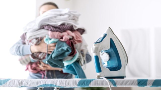 5+1 λάθη που κάνουμε όταν σιδερώνουμε