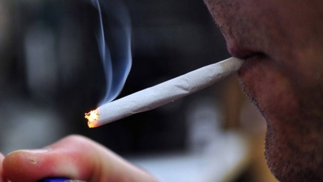Κόψτε το κάπνισμα χωρίς κόπο με αυτό το θαυματουργό έλαιο