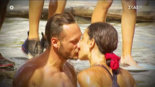 Survivor trailer 09/01: «Καυτά» φιλιά για Μυριέλλα και Κατσαούνη – «Σκυλιάζει» από τη ζήλεια του ο Βαλάντης