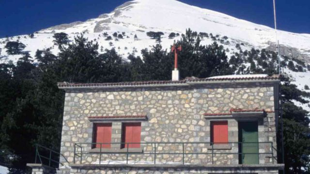 Η φωτογραφία της ημέρας: Στο «μαγικό» Ταΰγετο με το πανέμορφο καταφύγιο