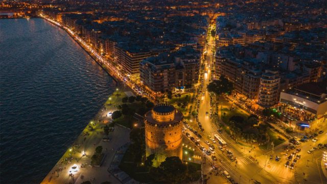 Θεσσαλονίκη: «Απόκοσμος» ήχος το βράδυ τρομάζει τους κατοίκους στην περιοχή Μετέωρα – Όλα τα σενάρια (video)