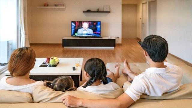 “Κρυφός” κίνδυνος: Βλέπετε πολλές ώρες τηλεόραση; Σταματήστε το αμέσως!