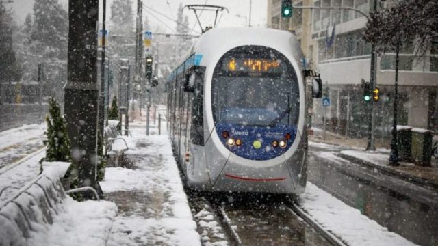 Κακοκαιρία “Ελπίδα”: Πώς θα λειτουργήσουν τα μέσα μεταφοράς σήμερα