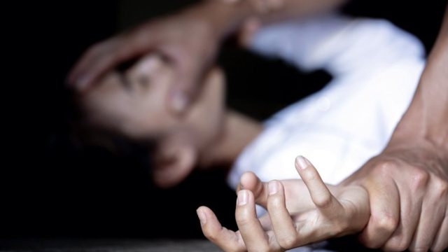 Έρευνα που σοκάρει: Στην Ελλάδα μια γυναίκα πέφτει θύμα βιασμού κάθε δύο μέρες!