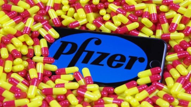 Κορωνοϊός – Pfizer: – «Σε λίγες εβδομάδες» η απόφαση για το νέο χάπι – Για ποιους ασθενείς προορίζεται