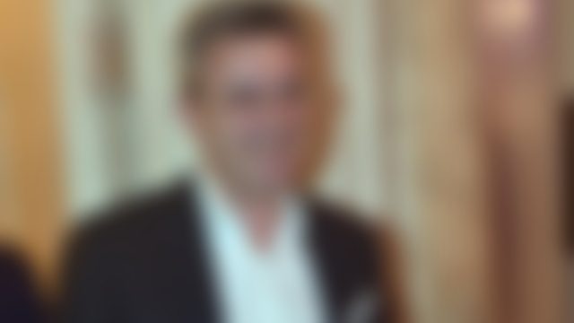 Πασίγνωστος Έλληνας δημοσιογράφος με μεγάλη καριέρα δεν έχει κανένα πτυχίο!