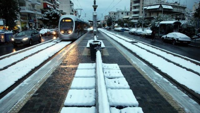 Κακοκαιρία “Ελπίδα” – Σβήνει μηχανές το Μετρό: Διακοπή κυκλοφορίας από και προς αεροδρόμιο – Τι γίνεται με τα υπόλοιπα ΜΜΜ