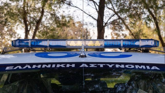 Αδιανόητο περιστατικό χουλιγκανισμού στο Άλσος Βεΐκου – Έριξαν βεγγαλικό στο κεφάλι νεαρού
