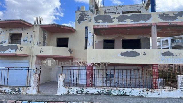 Χανιά: Σε αυτό το σπίτι κρύβονταν οι δύο βαρυποινίτες δραπέτες – Η στιγμή της σύλληψής τους (photos)