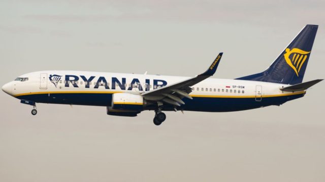 Τρομερά προσφορά Ryanair: Εισιτήρια για Μάρτιο – Απρίλιο εξωτερικού από 14,99 ευρώ!