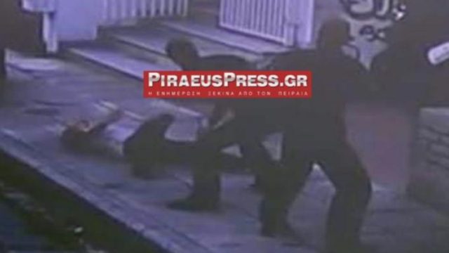 Φωτογραφίες – σοκ: Η στιγμή της επίθεσης στον Άλκη και τους φίλους του