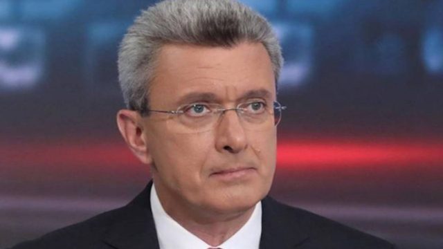 Διπλή κηδεία για τον Νίκο Χατζηνικολάου