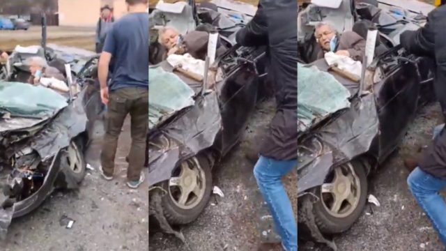 Βίντεο-σοκ! Η τραγική στιγμή που ρωσικό άρμα μάχης «λιώνει» αυτοκίνητο πολίτη