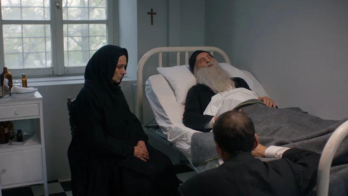 «Άγιος Παΐσιος – Από τα Φάρασα στον Ουρανό»: Η κοίμησή του γέροντα Αρσενίου αλλάζει τα πάντα