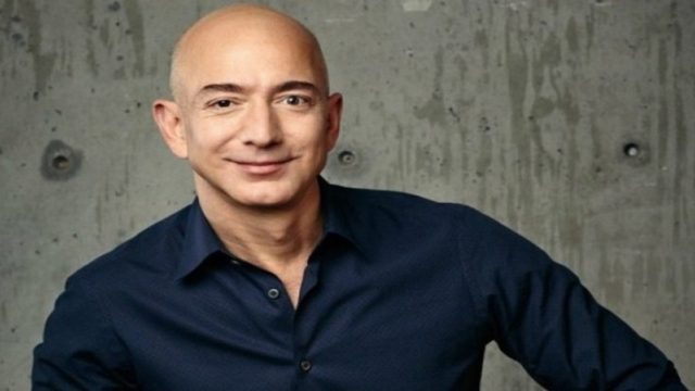 Απίστευτο: Ιστορική γέφυρα του Ρότερνταμ θα διαλυθεί για τη διέλευση του γιοτ του Τζεφ Μπέζος
