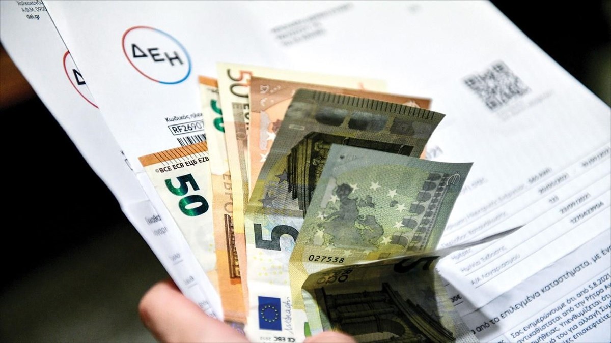 “Σφάζει” η ακρίβεια: Έλαβε τον λογαριασμό ρεύματος και του ήρθε… ταμπλάς (video)