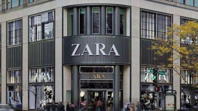 Πόσο πιο sexy; Με αυτό το “καυτό” μίνι φόρεμα από τα ZARA θα κάνετε θραύση