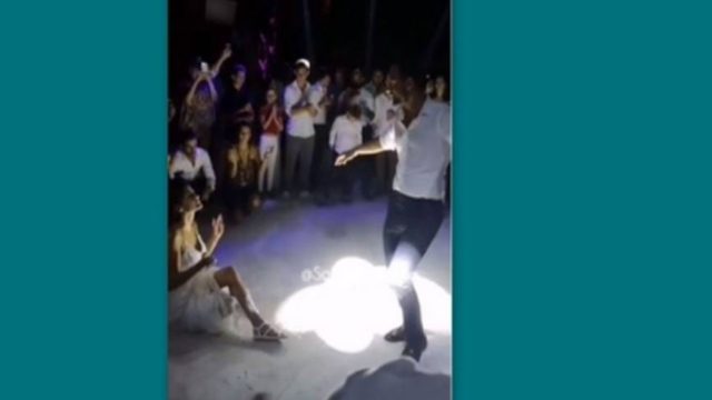 Ασήκωτο: Το βαρύ ζεϊμπέκικο στον γάμο του Τανιμανίδη που σαρώνει στο διαδίκτυο μέχρι και σήμερα