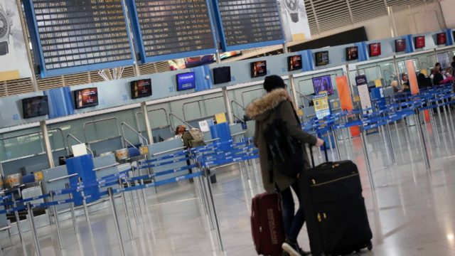 Κορωνοϊός: Χωρίς τεστ η είσοδος στην Ελλάδα – Για ποια κατηγορία πολιτών ισχύει και από πότε εφαρμόζεται