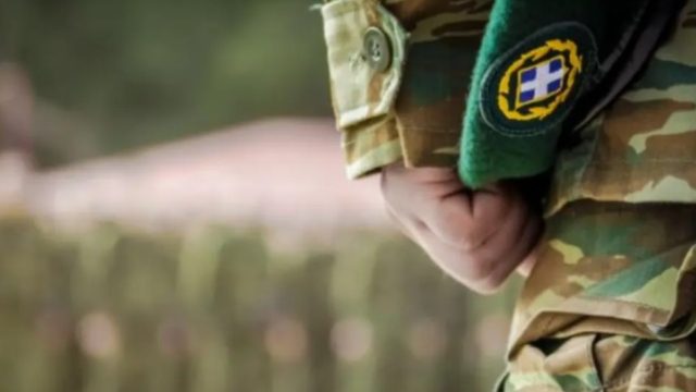 Κορωνοϊός – Θρήνος στον Ελληνικό Στρατό: Κατέληξαν 43χρονος ΕΠΟΠ και η μητέρα του στη Θεσσαλονίκη