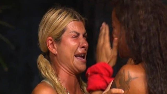Survivor Twitter: Να έχεις σχέση με Ευρυδίκη και να της λες: «Φεύγω, χωρίζουμε…»