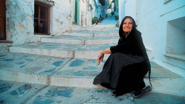 Αυτά είναι τα γιατροσόφια της γιαγιάς που όντως «πιάνουν»