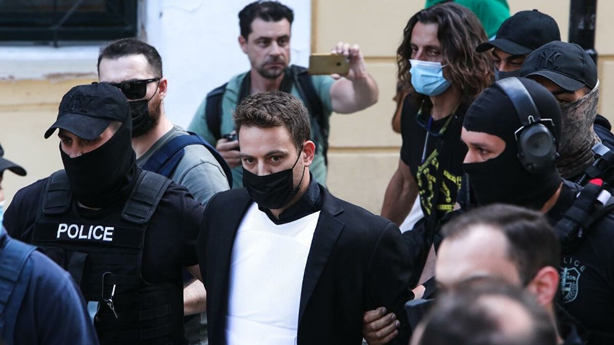 Έγκλημα στα Γλυκά Νερά: Πυρ και μανία ο Μπάμπης Αναγνωστόπουλος – Οι λόγοι που «ξέσπασε»