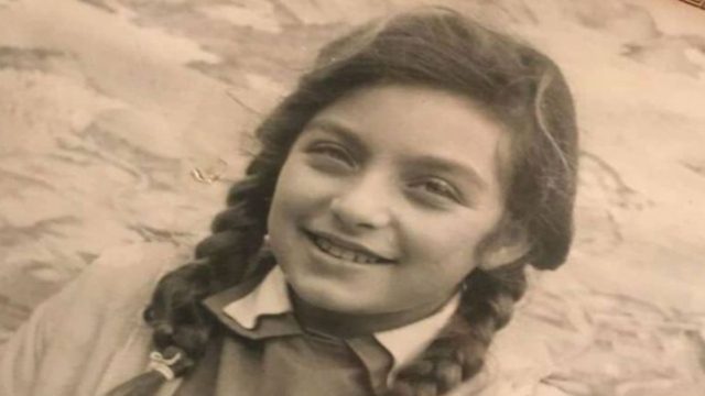 Δεν θα πιστεύετε στα μάτια σας όταν καταλάβετε ποιο είναι το κοριτσάκι της φωτογραφίας!