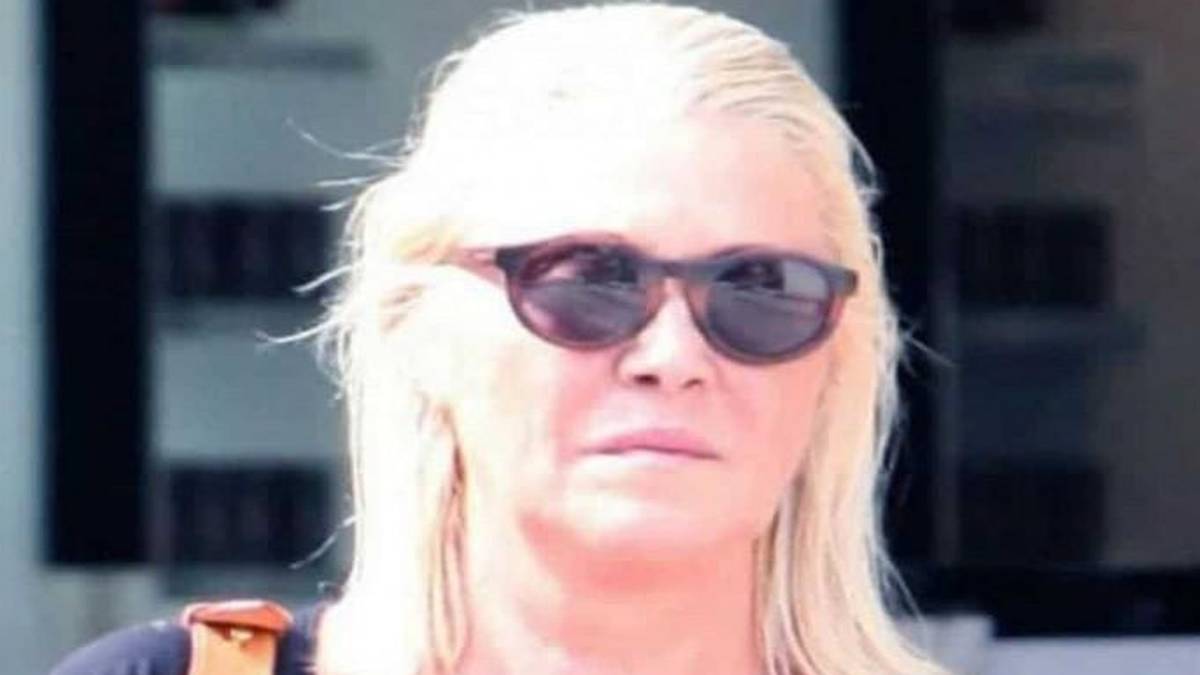 “Έχω παγώσει…”: Σε τραγική κατάσταση η Ρούλα Κορομηλά!