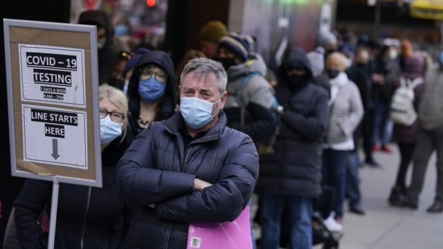 Κορωνοϊός – Πλεύρης: “Προχωράμε σε αποκλιμάκωση των μέτρων – Επιστροφή στην κανονικότητα…”