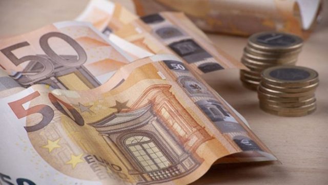 Επίδομα 534 ευρώ και Συν-Εργασία: Πότε θα γίνουν οι επόμενες πληρωμές