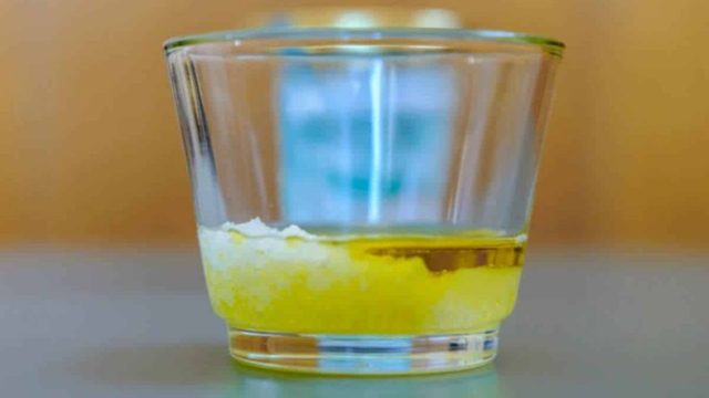 Ανακάτεψε μαγειρική σόδα με ελαιόλαδο και απαλλάξου από την πιο ενοχλητική ζημιά των παιδιών