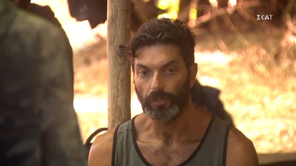 Survivor spoiler 14/02: «Βόμβα» μεγατόνων – Η παραγωγή διώχνει τον Σπύρο Μαρτίκα και θα το κάνει να φαίνεται ως αποχώρηση;