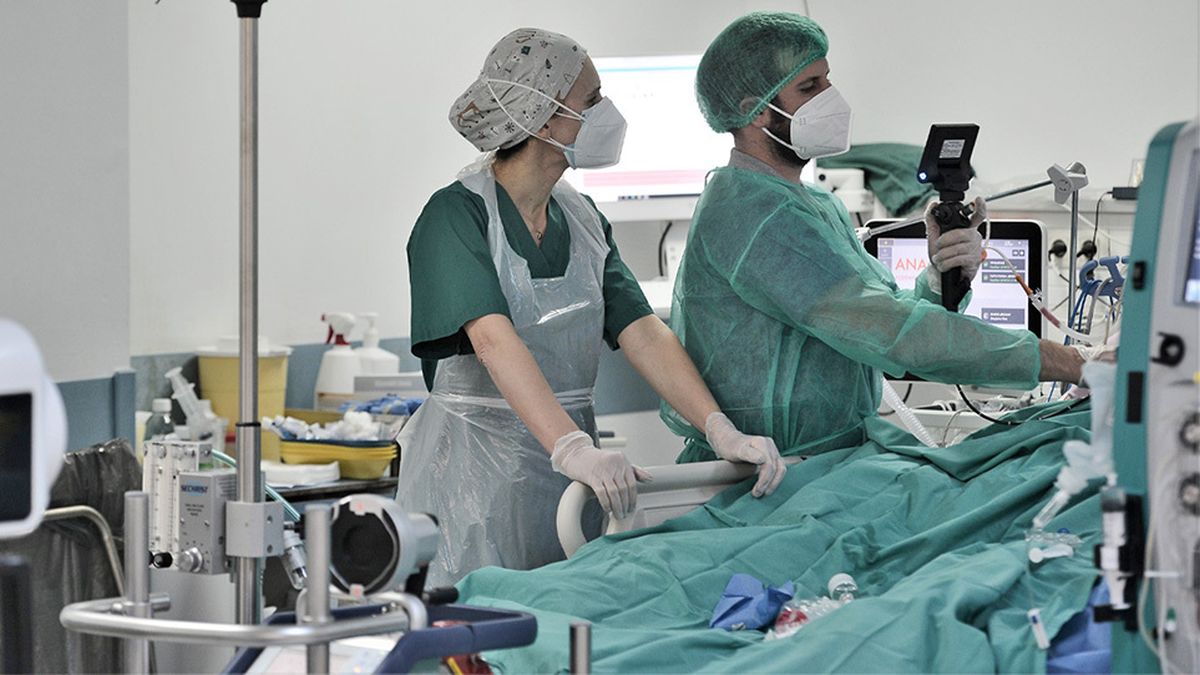 Λαμία: Νεκρός 43χρονος ανεμβολίαστος άνδρας από κορωνοϊό