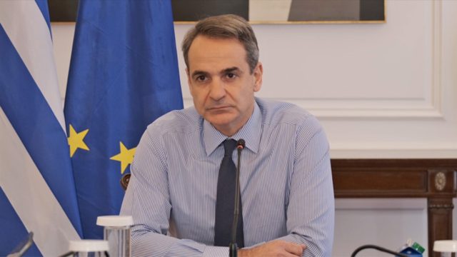 Οικονομική θηλειά: Ο Μητσοτάκης βλέπει 7% ανάπτυξη αλλά τα μέτρα είναι… ψίχουλα