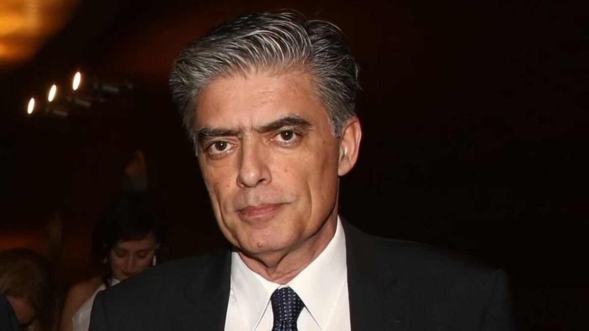 Νίκος Ευαγγελάτος: Δεν φαντάζεστε τι έχει σπουδάσει ο παρουσιαστής του Mega