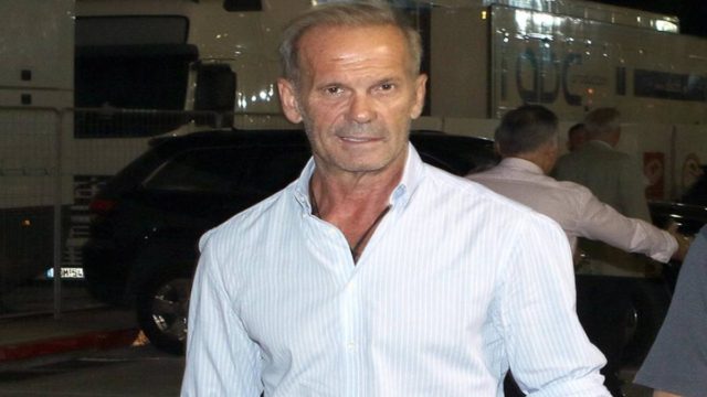Αγνώριστος: Δείτε τον Πέτρο Κωστόπουλο 20 ετών και με μακρύ μαλλί