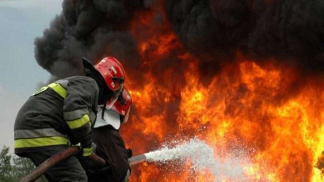 Συναγερμός στη Θεσσαλονίκη – Μεγάλη φωτιά στα Διαβατά (video)