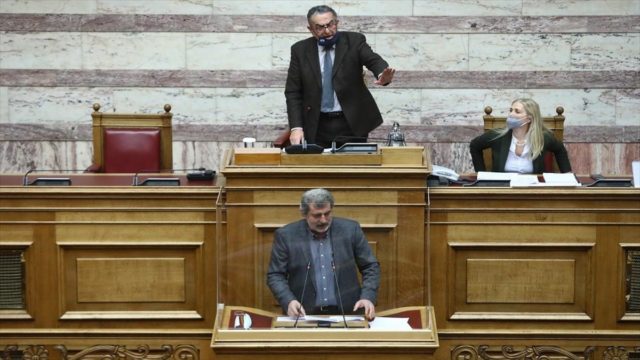 “Κεραυνοί” Αθανασίου για Πολάκη: “Είναι μια παραφωνία – Δε θα επιτρέψω σε κανέναν να γίνει η Βουλή θέατρο (video)