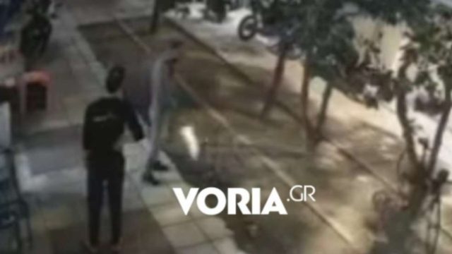 Θεσσαλονίκη: Βίντεο ντοκουμέντο με 41χρονο να πυροβολεί έξω από εστιατόριο – Έψαχνε τον διανομέα