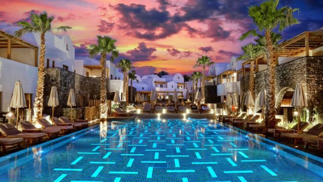 Radisson Blu Zaffron Resort Santorini: Στη Σαντορίνη το πρώτο ξενοδοχείο του Ομίλου Fais