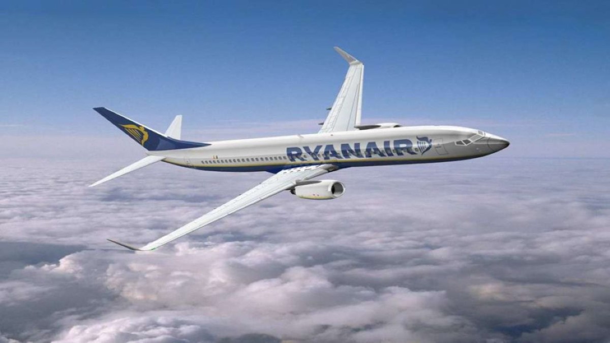 Ryanair: Ταξιδέψτε μόλις με 24,99 με επιστροφή!