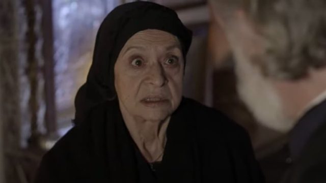 Σασμός: Αργυρώ και Μαρίνα βρίσκουν την γιαγιά Ειρήνη νεκρή